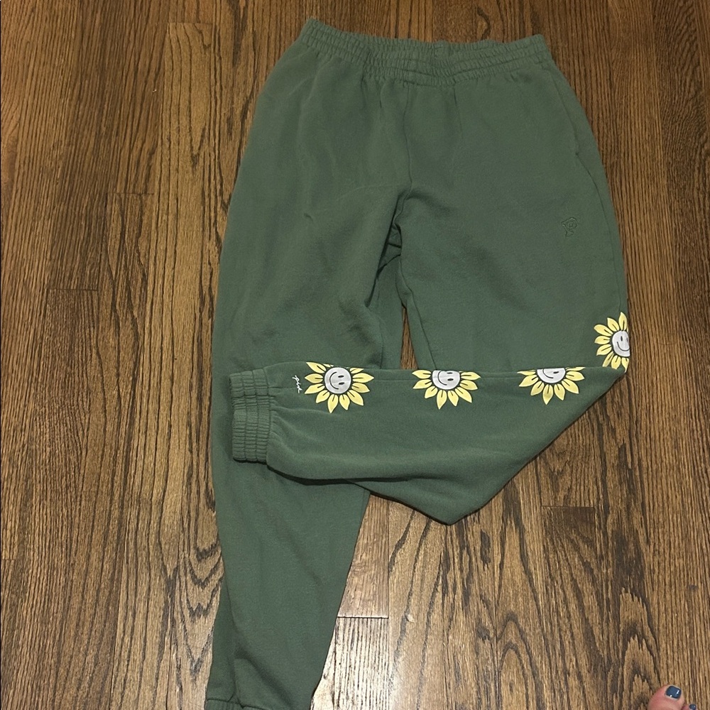 *2 for $15* PINK Victoria's Secret Green Joggers with Sunflower Design - Picture 3 of 4